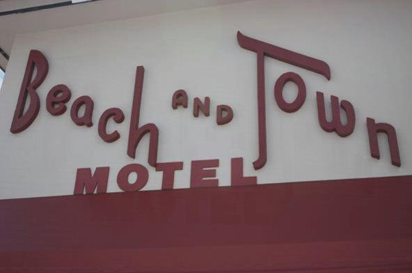 Beach And Town Motel Χόλιγουντ Εξωτερικό φωτογραφία
